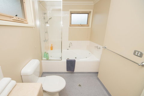 The Pitch - Accommodation QLD 19