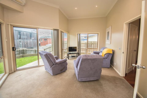 The Pitch - Accommodation QLD 32