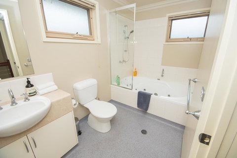 The Pitch - Accommodation QLD 21