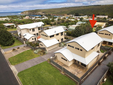 The Pitch - Accommodation QLD 38