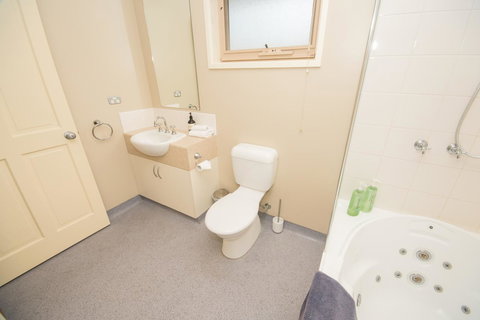 The Pitch - Accommodation QLD 20