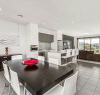 Twenty Five Coast - Accommodation QLD