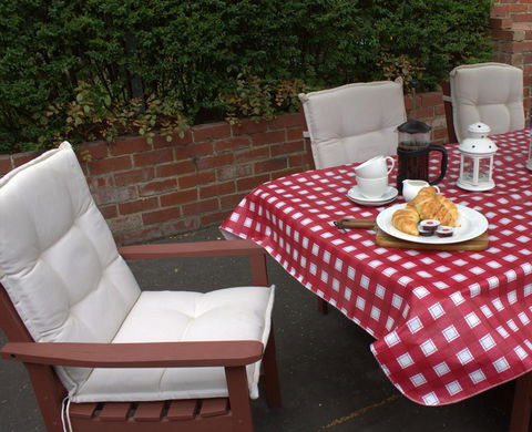 Airleigh-Rose Cottage - Accommodation QLD 34