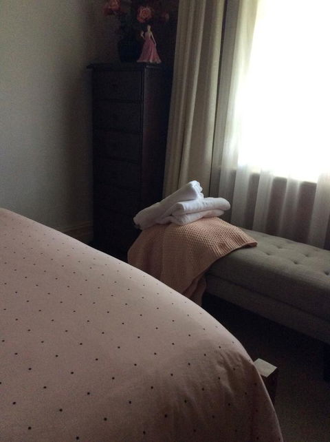 Airleigh-Rose Cottage - Accommodation QLD 8