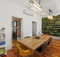 Work Sleep Live Melbourne - Accommodation QLD