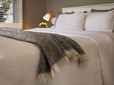 Green Gully House - Accommodation QLD 9