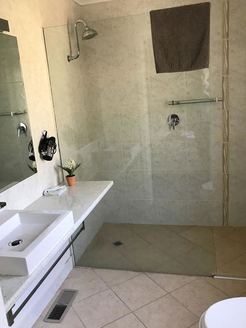 Tarra Bulga Guesthouse - Accommodation QLD 11