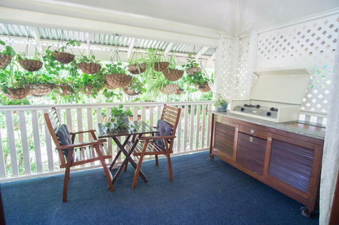Debbie\'s Place - Accommodation QLD 33