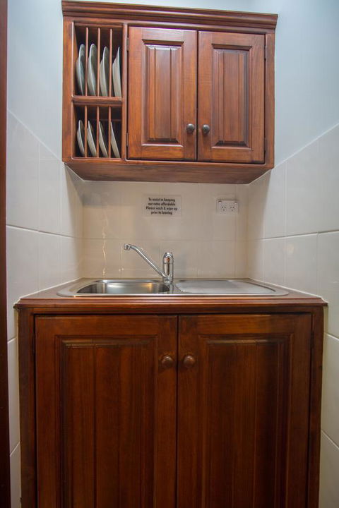 Debbie\'s Place - Accommodation QLD 36