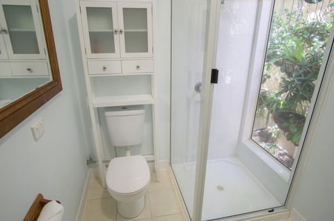 Debbie\'s Place - Accommodation QLD 43