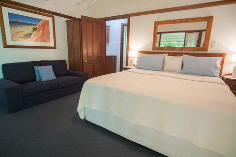 Debbie\'s Place - Accommodation QLD 37