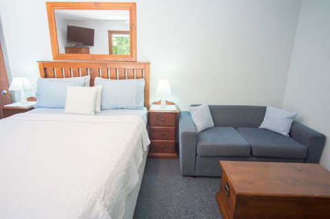 Debbie\'s Place - Accommodation QLD 2