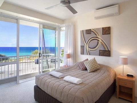 La Mer Sunshine Beachfront - Accommodation QLD 4