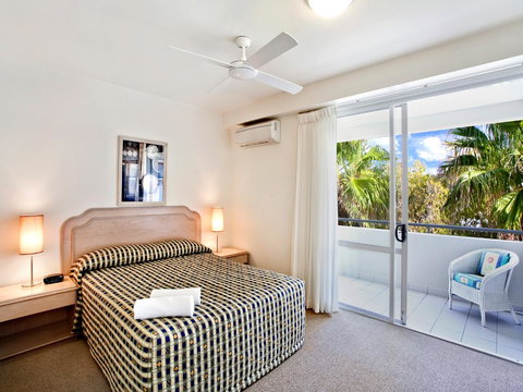 La Mer Sunshine Beachfront - Accommodation QLD 25