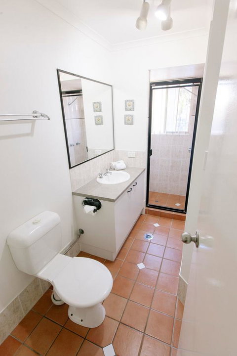 Rainbow Getaway Holiday Apartments - Accommodation QLD 28