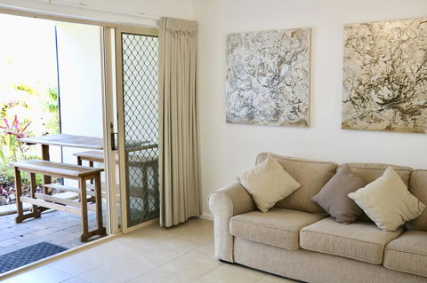 Beach Break - Accommodation QLD 3