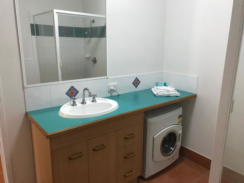 Coral Cove Resort - Accommodation QLD 5