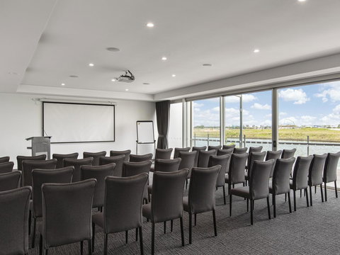 Mercure Sunshine Coast Kawana Waters - Accommodation QLD 43