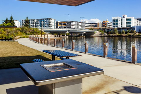 Mercure Sunshine Coast Kawana Waters - Accommodation QLD 25
