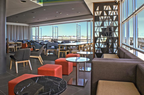 Mercure Sunshine Coast Kawana Waters - Accommodation QLD 30