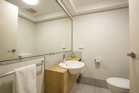 Nightcap At Kawana Waters Hotel - Accommodation QLD 32