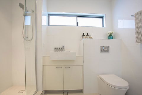 10 Hastings Street Motel - Accommodation QLD 4