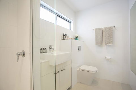 10 Hastings Street Motel - Accommodation QLD 19