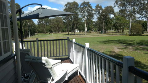 Lake Weyba Noosa Lodge & Kangaroos - Accommodation QLD 17