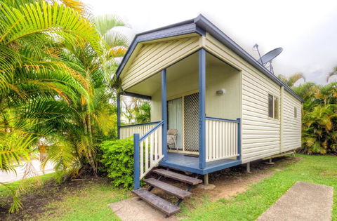 Alex Beach Cabins And Tourist Park - Accommodation QLD 30