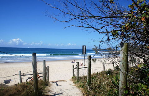Alex Beach Cabins And Tourist Park - Accommodation QLD 13