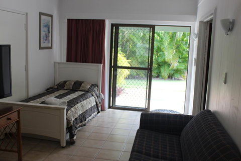 Amaroo On Mandalay, Magnetic Island - Accommodation QLD 21