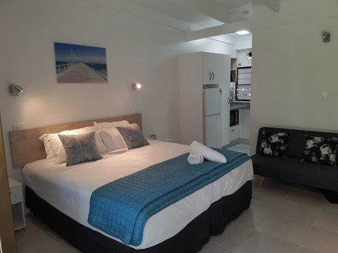 Amaroo On Mandalay, Magnetic Island - Accommodation QLD 2