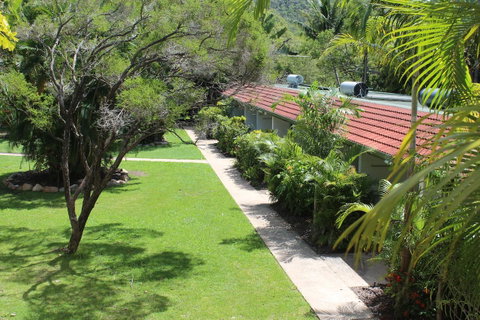 Amaroo On Mandalay, Magnetic Island - Accommodation QLD 38