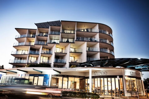 Ocean Views Resort Caloundra - Accommodation QLD 1