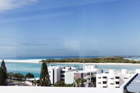Ocean Views Resort Caloundra - Accommodation QLD 8