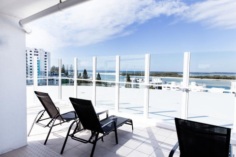 Ocean Views Resort Caloundra - Accommodation QLD 6
