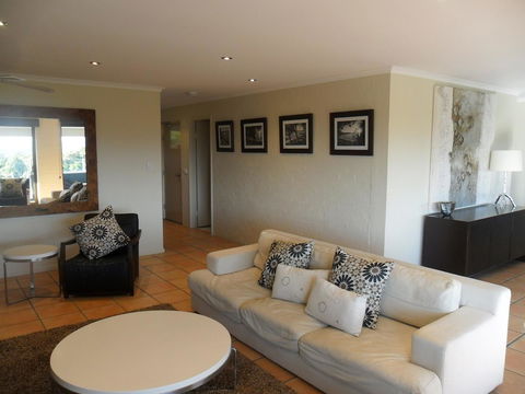 Myuna Holiday Apartments - Accommodation QLD 37