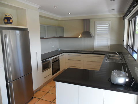 Myuna Holiday Apartments - Accommodation QLD 35