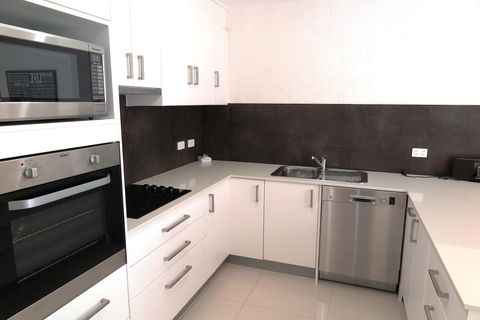 Myuna Holiday Apartments - Accommodation QLD 7