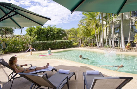 The Retreat Beach Houses - Accommodation QLD 18