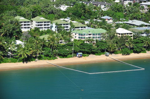 On The Beach Apartments - Accommodation QLD 0