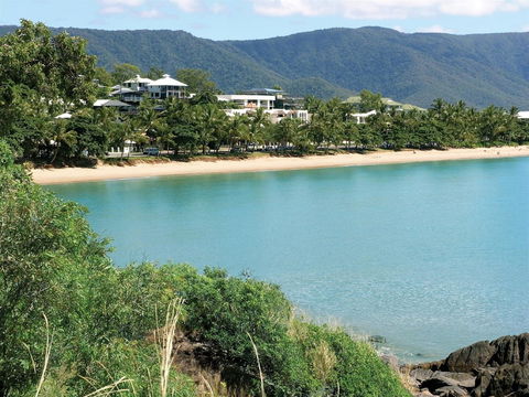 On The Beach Apartments - Accommodation QLD 14