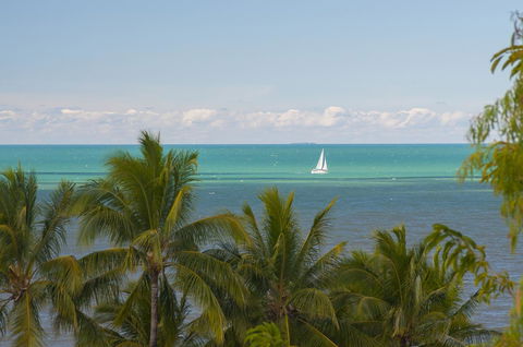 On The Beach Apartments - Accommodation QLD 15