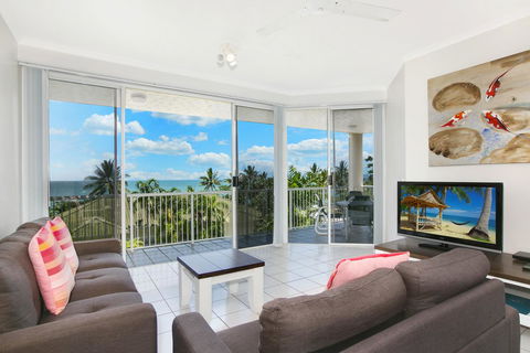 On The Beach Apartments - Accommodation QLD 23