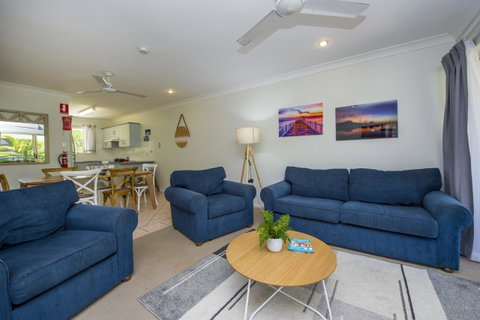 Sails On Horseshoe Apartment 9 - Accommodation QLD 1