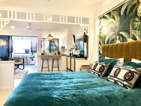 NOMAD - Luxe Apartment - Accommodation QLD 25