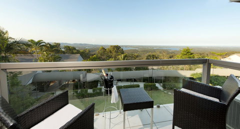 Mercure Clear Mountain Lodge - Accommodation QLD 8