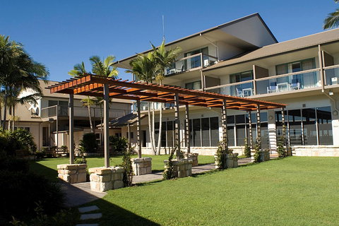 Mercure Clear Mountain Lodge - Accommodation QLD 16