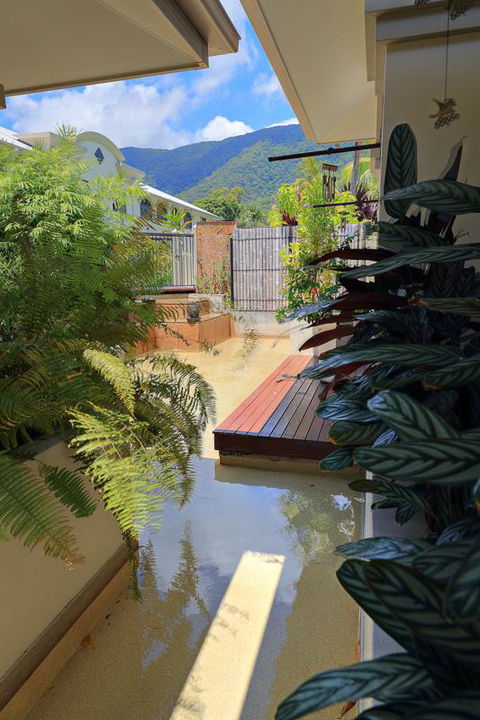 Mango Lagoon Sunbird Retreat - Accommodation QLD 24