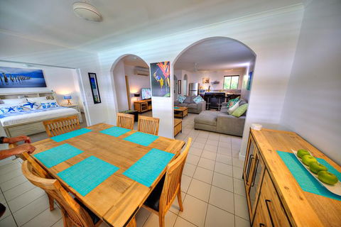 Mango Lagoon Sunbird Retreat - Accommodation QLD 10
